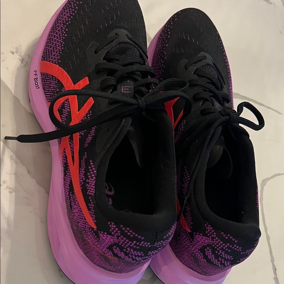 ASICS Women's Black and Purple Athletic Shoes - Picture 3 of 6